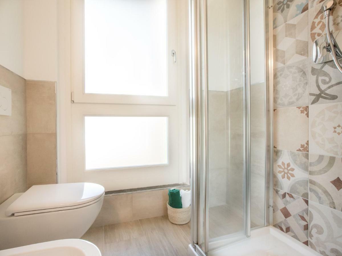 Double or Twin Room with Private Bathroom